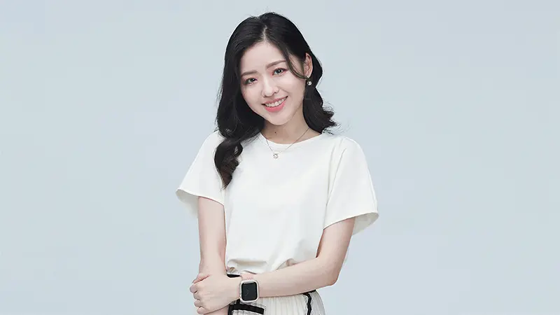 0813 Abby1354 1200px